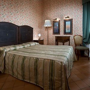 Chambre Standarde Lit King-Size